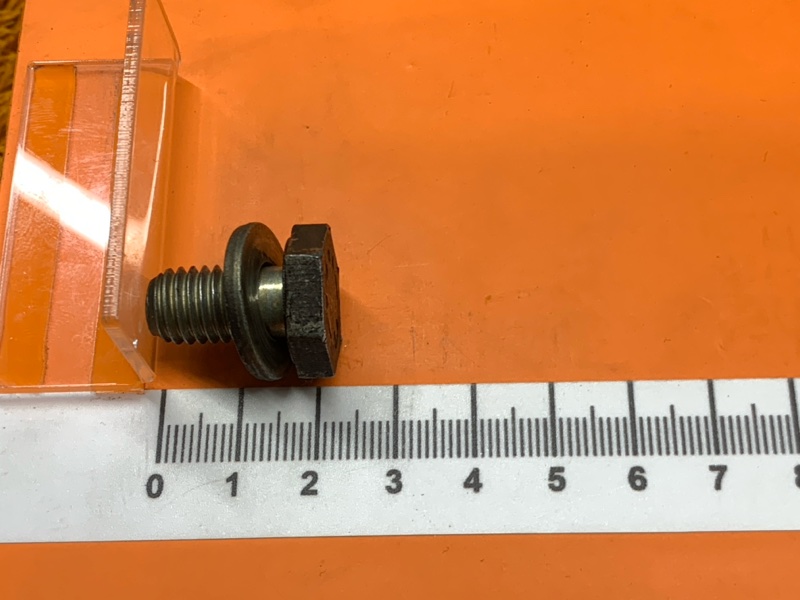 болт гидротрансформатора, 240 рублей, Красноярск