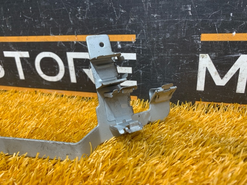 Кронштейн проводки, 230 рублей, Красноярск