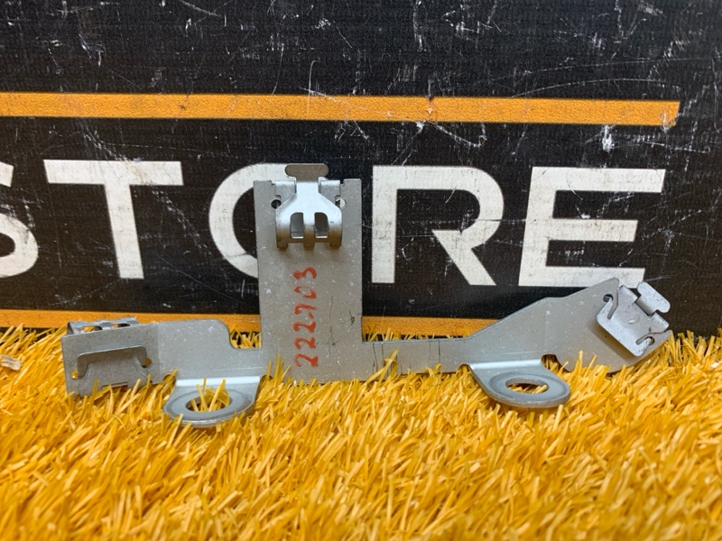 Кронштейн датчика кислорода, 230 рублей, Красноярск