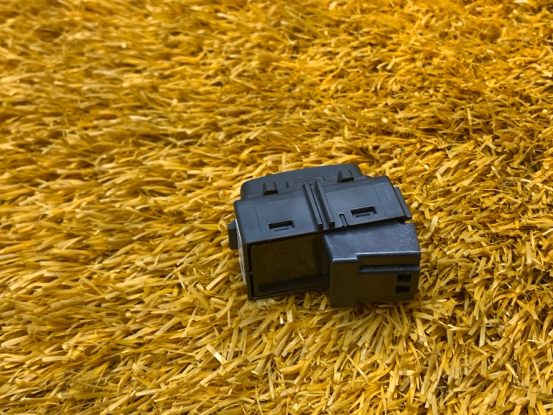 Кнопка центрального замка, 610 рублей, Красноярск