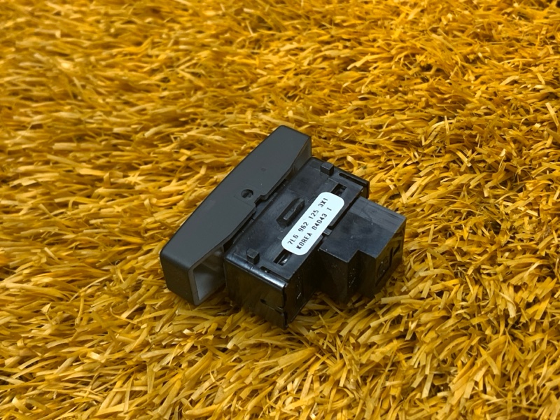 Кнопка центрального замка, 100 рублей, Красноярск