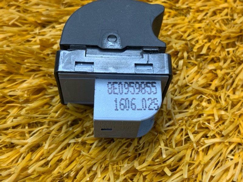 кнопка стеклоподъемника, 200 рублей, Красноярск