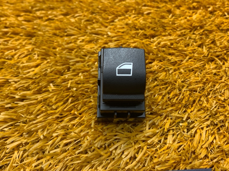 кнопка стеклоподъемника, 200 рублей, Красноярск