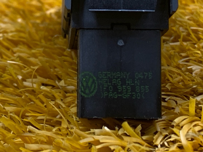 кнопка стеклоподъемника, 200 рублей, Красноярск