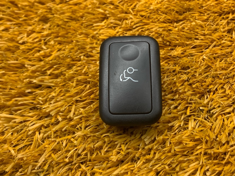 Кнопка открывания багажника, 500 рублей, Красноярск