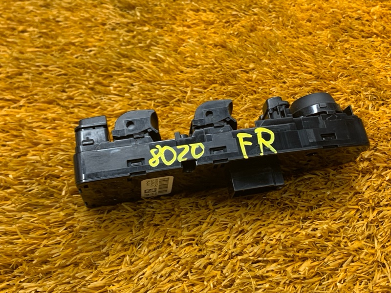 Блок управления стеклоподъемниками, 1000 рублей, Красноярск