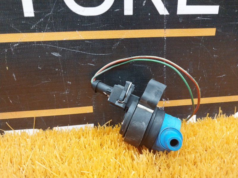 Клапан вентиляции топливного бака, 380 рублей, Красноярск