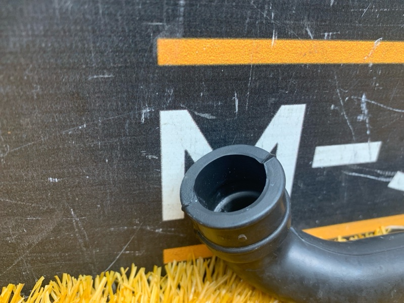 Патрубок картерных газов, 300 рублей, Красноярск