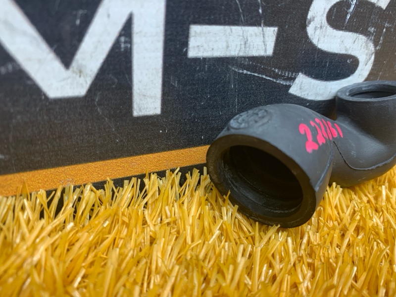 патрубок насоса продувки катализатора, 270 рублей, Красноярск