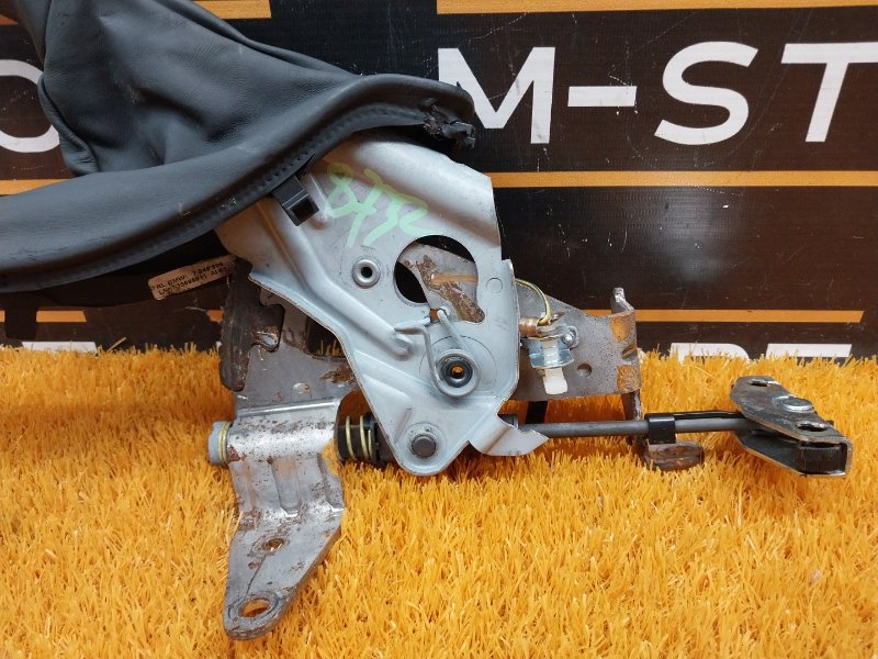 Ручка ручного тормоза, 760 рублей, Красноярск