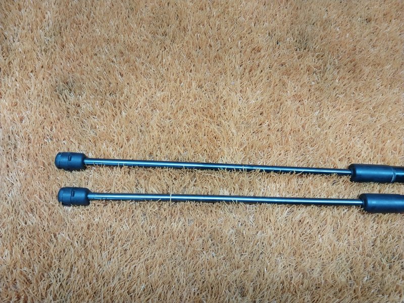 амортизатор капота, 900 рублей, Красноярск