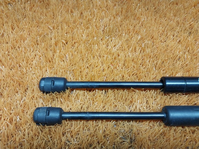 амортизатор капота, 900 рублей, Красноярск