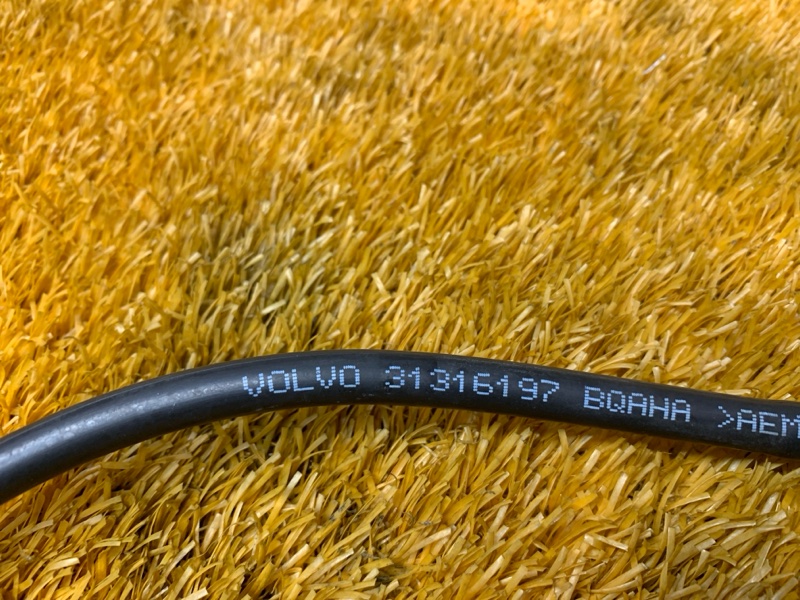 Шланг вентиляции картерных газов, 730 рублей, Красноярск