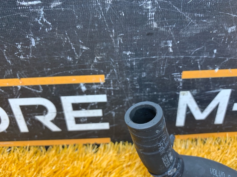 Шланг вентиляции картерных газов, 1420 рублей, Красноярск