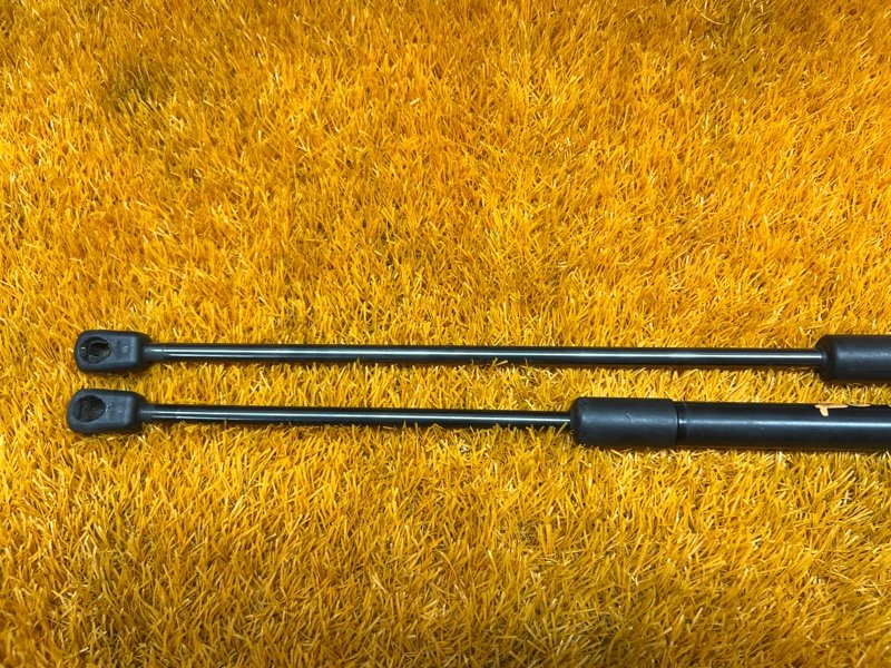 амортизатор капота, 810 рублей, Красноярск