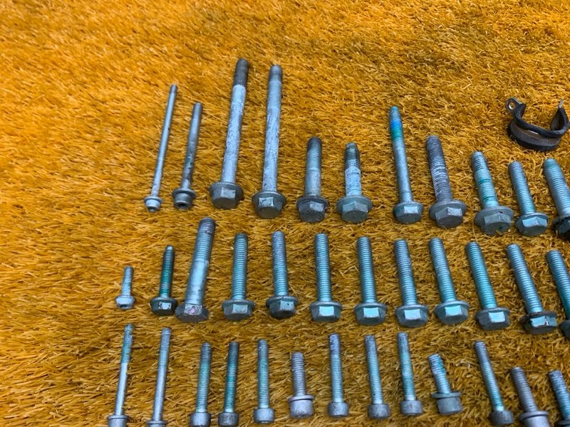 Болты и гайки ДВС, 730 рублей, Красноярск