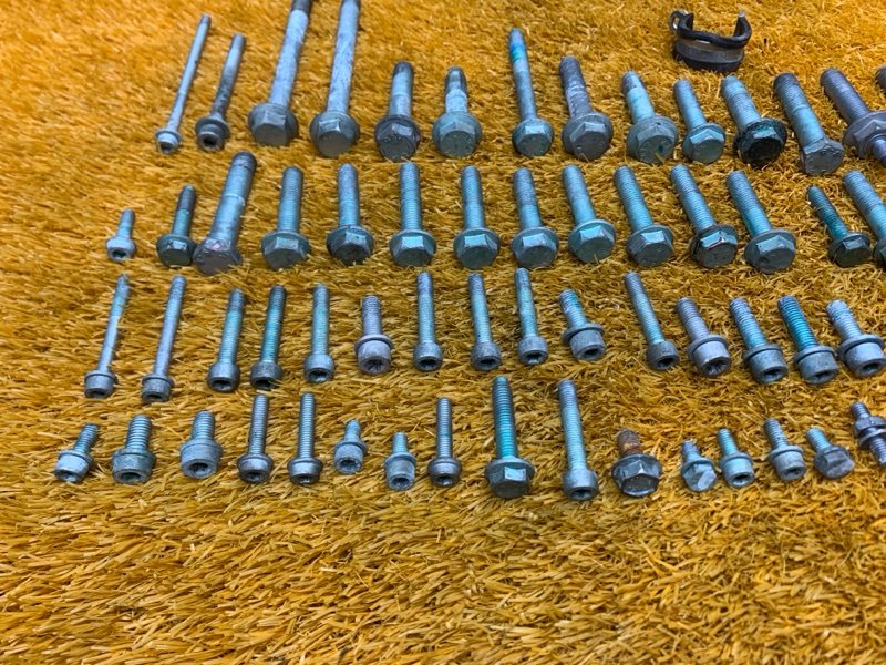 Болты и гайки ДВС, 730 рублей, Красноярск