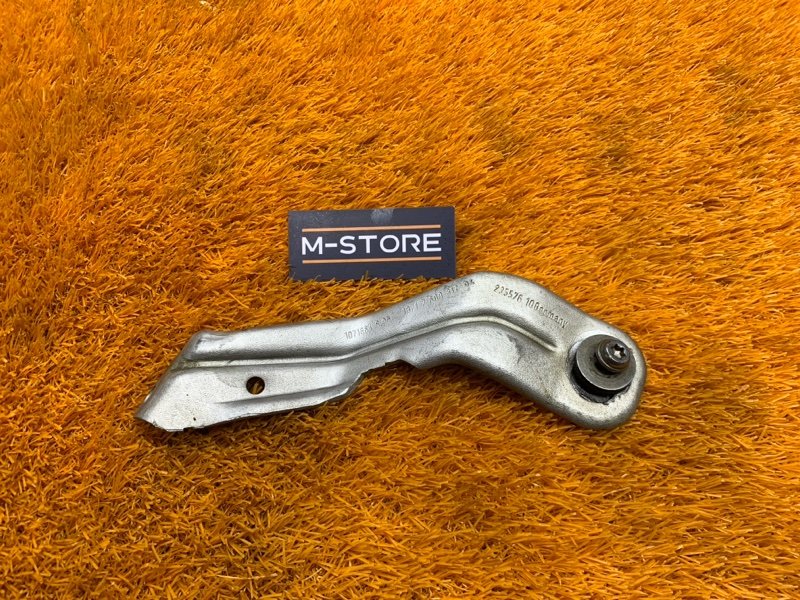 кронштейн, 230 рублей, Красноярск