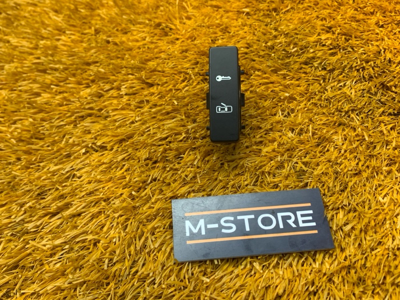 Кнопка центрального замка, 100 рублей, Красноярск