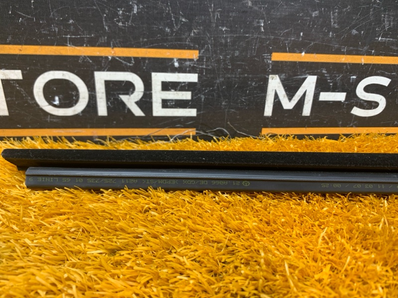 уплотнитель стекла двери, 370 рублей, Красноярск