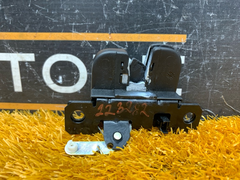 замок багажника, 720 рублей, Красноярск