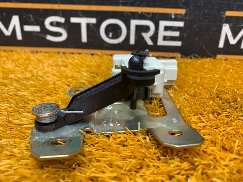 Активатор замка багажника, 790 рублей, Красноярск