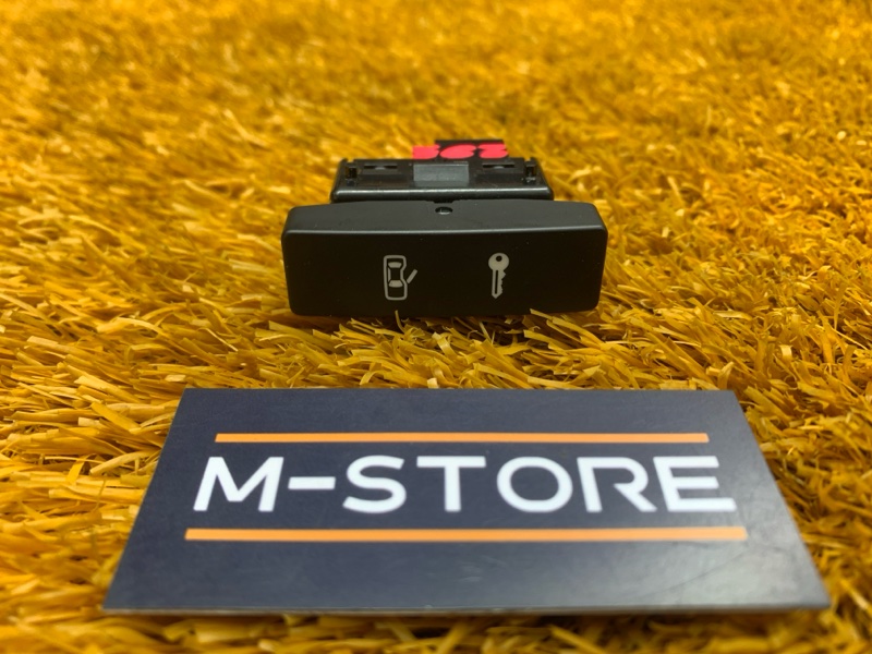 Кнопка центрального замка, 100 рублей, Красноярск