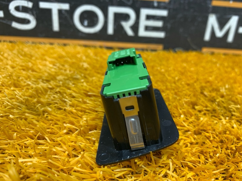 Кнопка центрального замка, 700 рублей, Красноярск