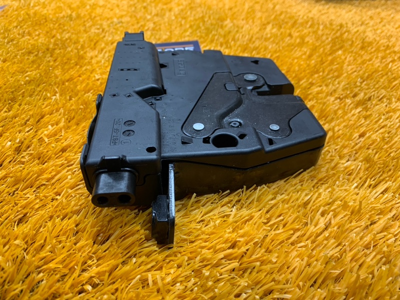 замок багажника, 1000 рублей, Красноярск