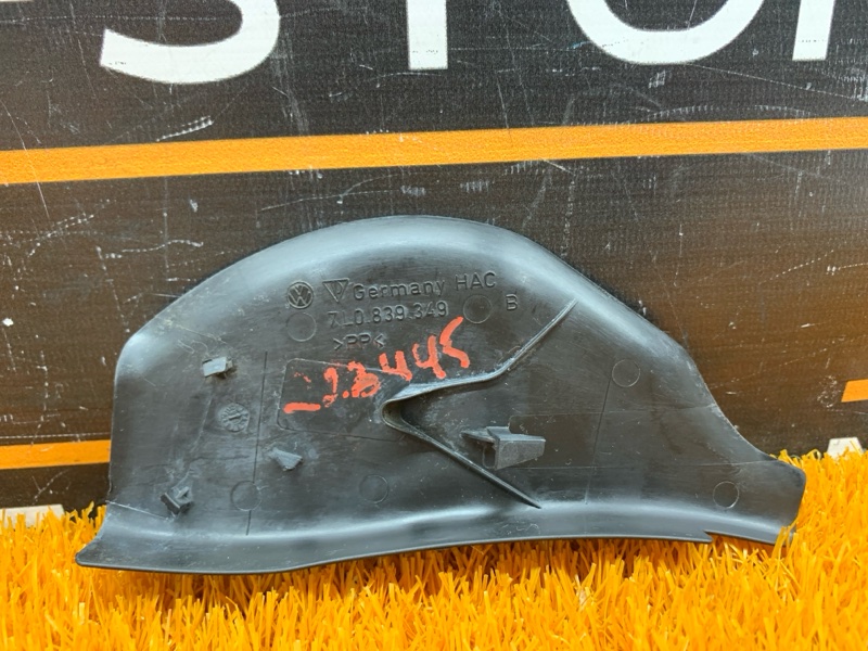 Накладка двери, 100 рублей, Красноярск