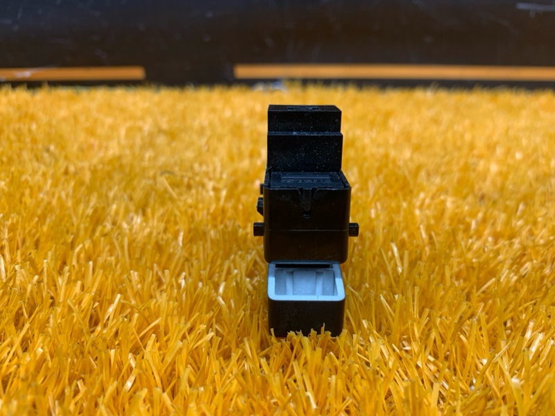 Кнопка центрального замка, 100 рублей, Красноярск