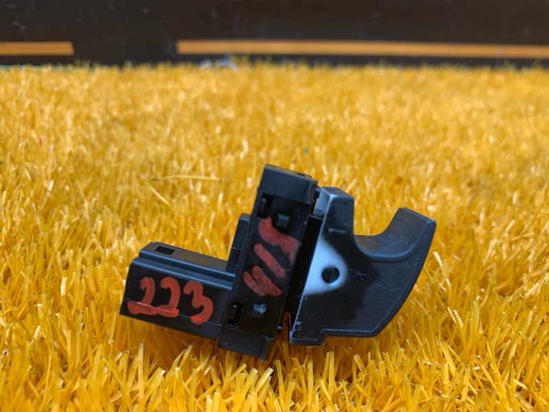 кнопка стеклоподъемника, 200 рублей, Красноярск