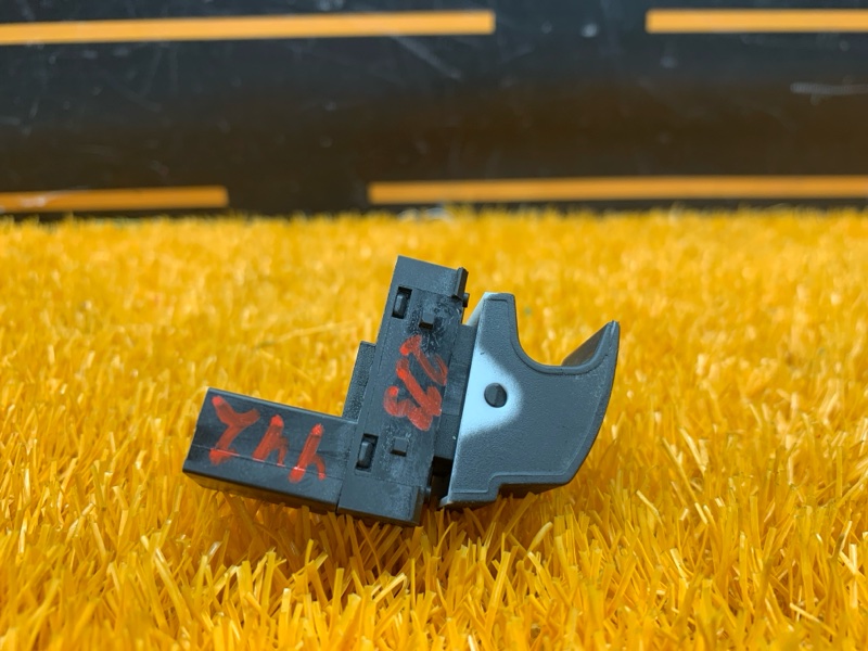 кнопка стеклоподъемника, 200 рублей, Красноярск