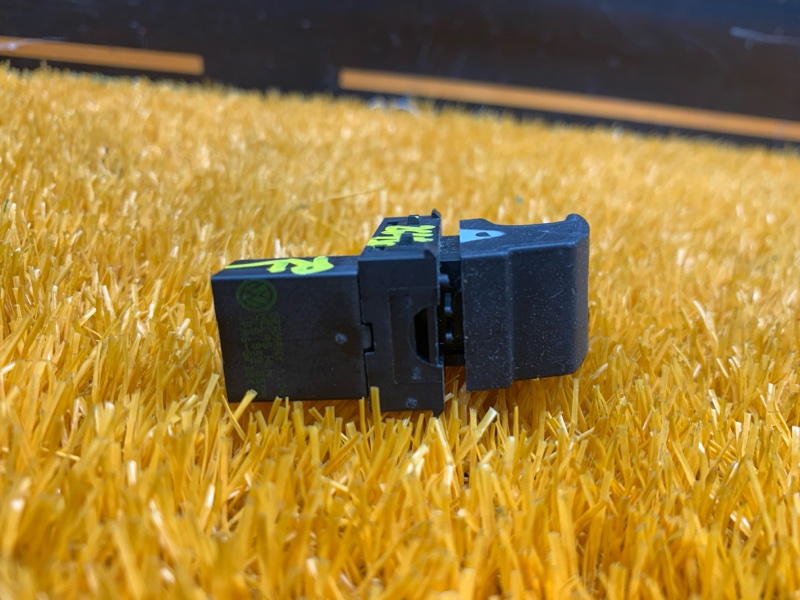 кнопка стеклоподъемника, 200 рублей, Красноярск