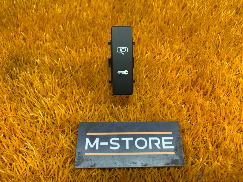 Кнопка центрального замка, 100 рублей, Красноярск