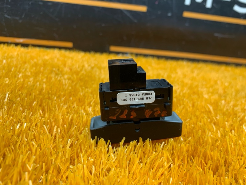 Кнопка центрального замка, 100 рублей, Красноярск