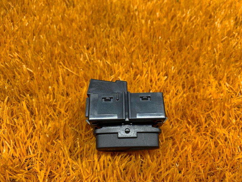 Кнопка центрального замка, 610 рублей, Красноярск