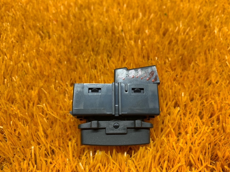 Кнопка центрального замка, 610 рублей, Красноярск