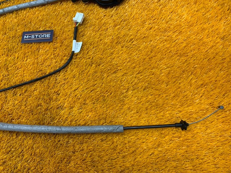 Доводчик крышки багажника, 3330 рублей, Красноярск