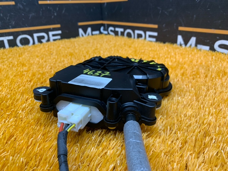 Доводчик крышки багажника, 3330 рублей, Красноярск