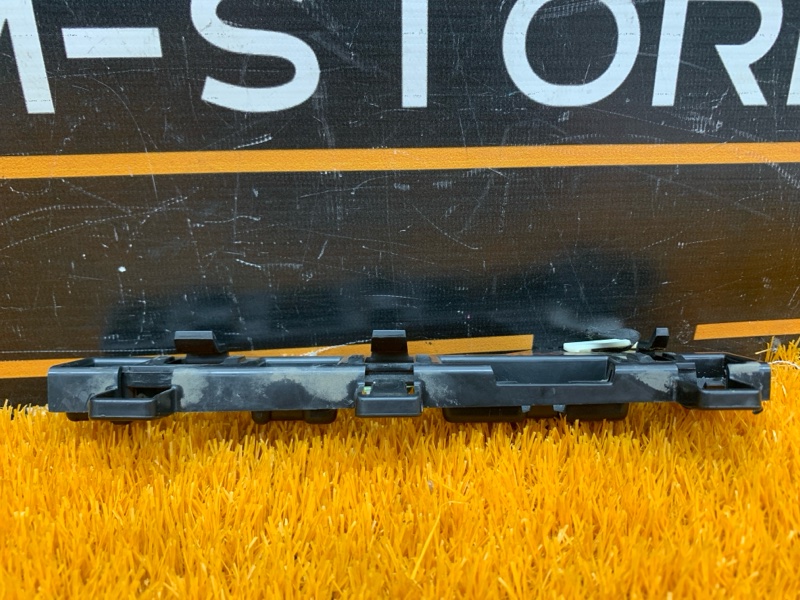 кронштейн порога, 400 рублей, Красноярск