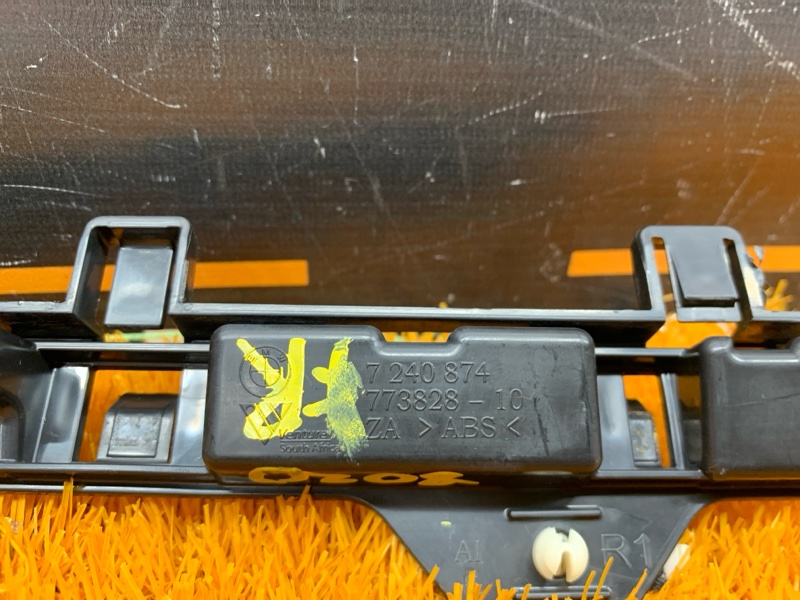 кронштейн порога, 400 рублей, Красноярск