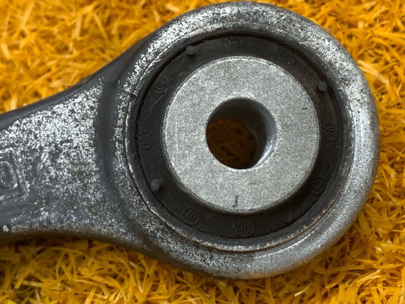 Рычаг подвески верхний, 300 рублей, Красноярск