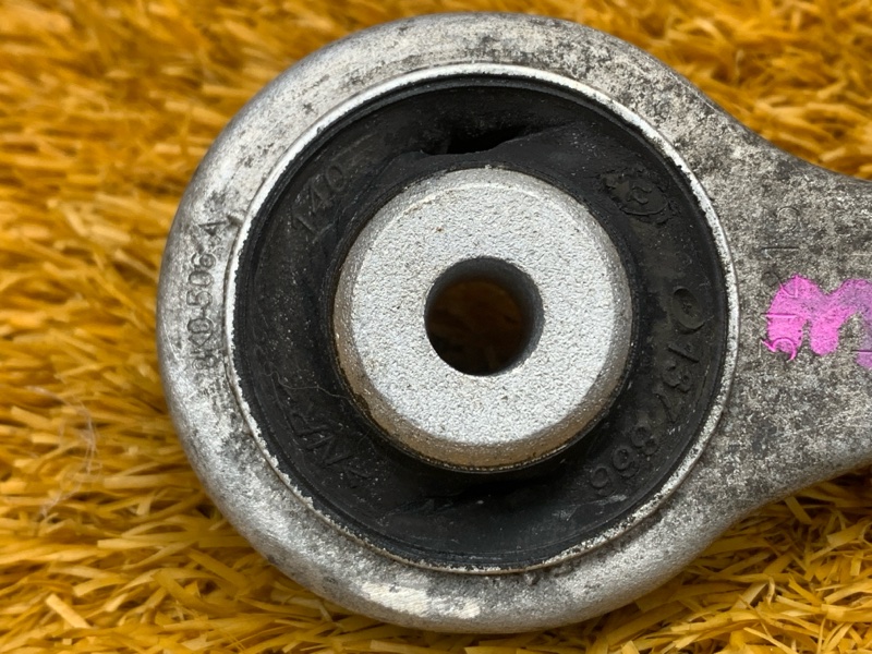 Рычаг подвески верхний, 900 рублей, Красноярск