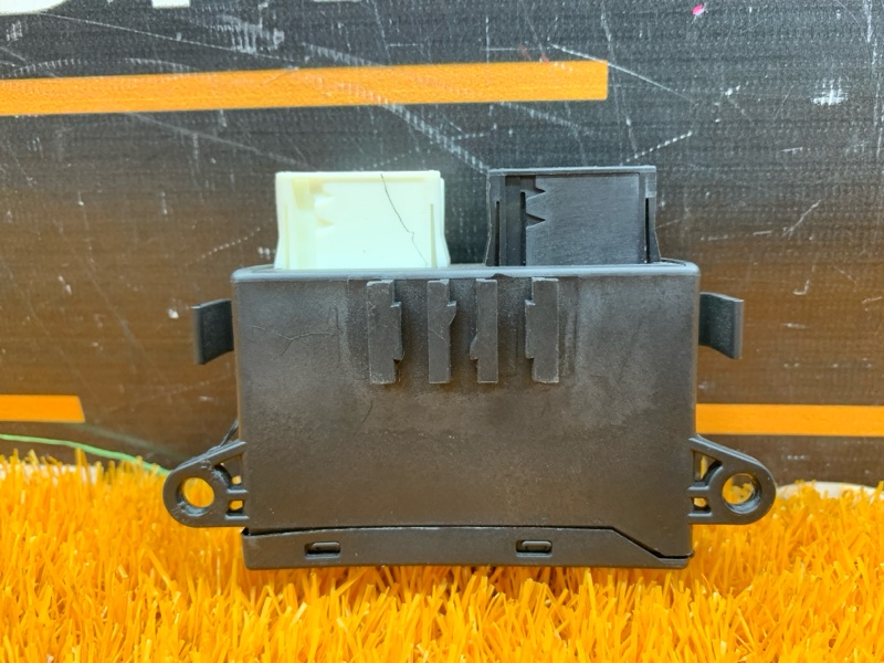 блок управления зеркалами, 760 рублей, Красноярск