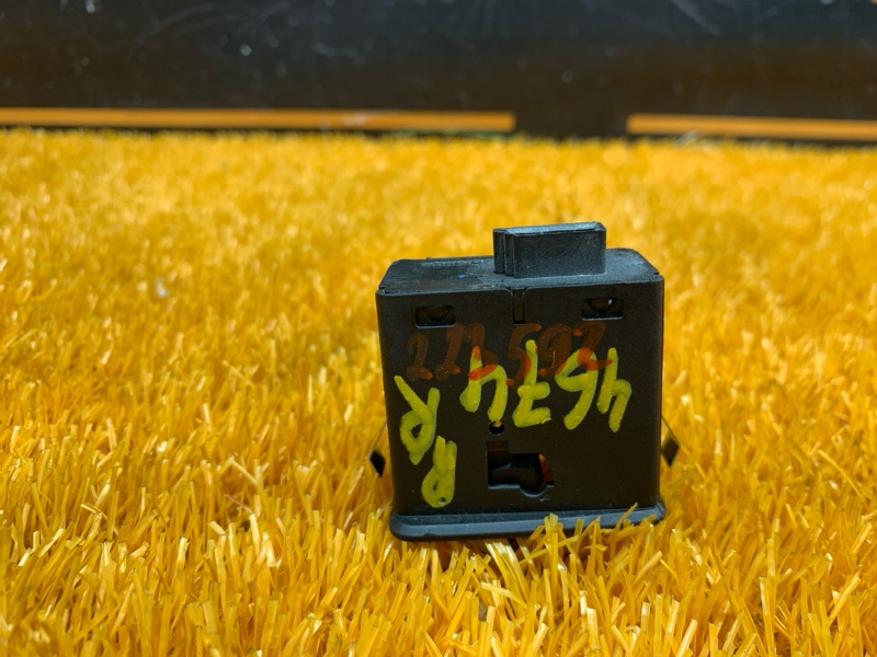 кнопка стеклоподъемника, 500 рублей, Красноярск