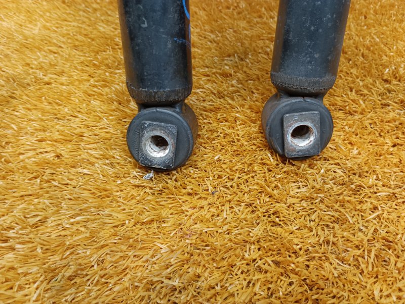 Амортизатор, 2000 рублей, Красноярск