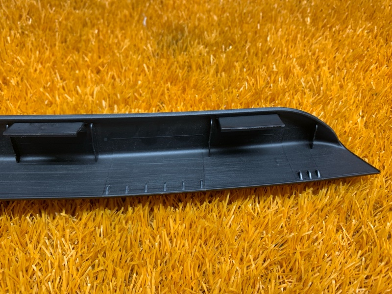 Накладка шторки заднего стекла, 370 рублей, Красноярск