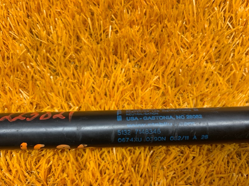 амортизатор капота, 500 рублей, Красноярск