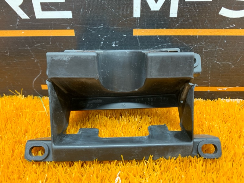 Кронштейн форсунки омывателя фары, 370 рублей, Красноярск